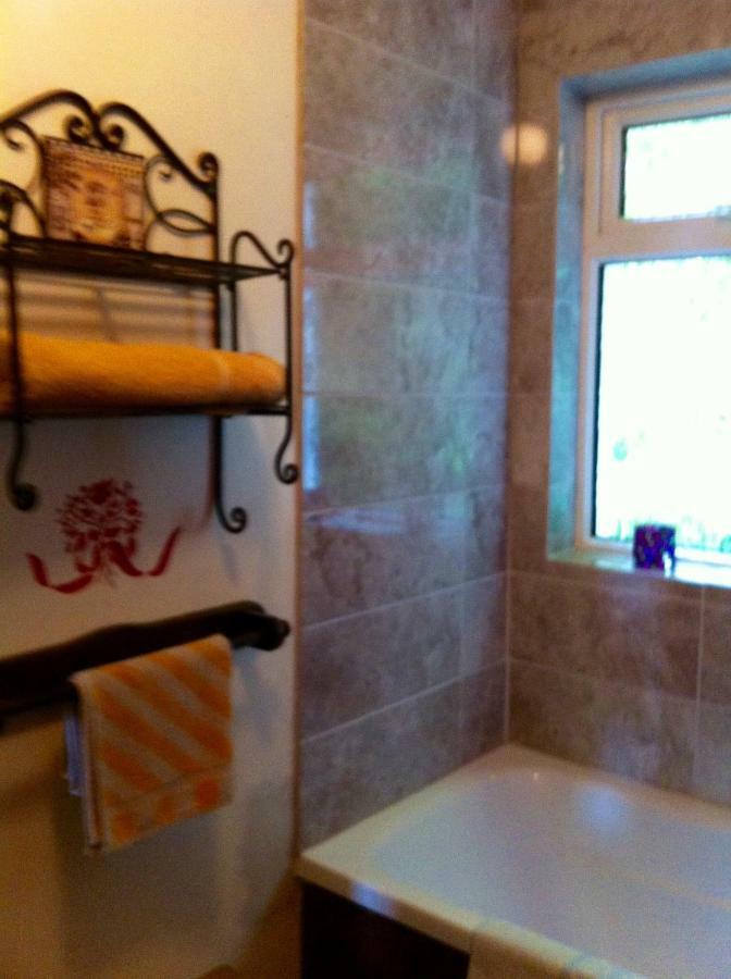 Five Saints Farmhouse B&B Pumpsaint Dış mekan fotoğraf